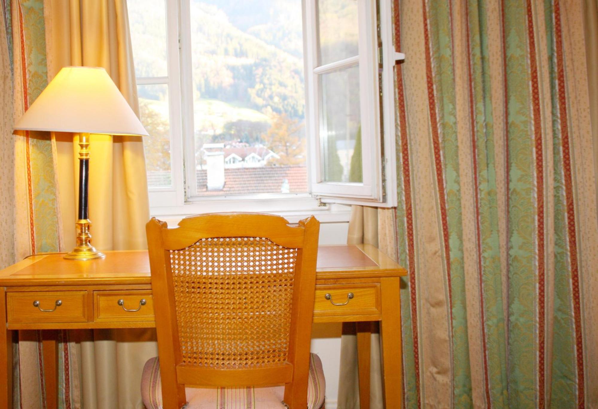 Residenz Heinz Winkler Hotel Aschau im Chiemgau Room photo